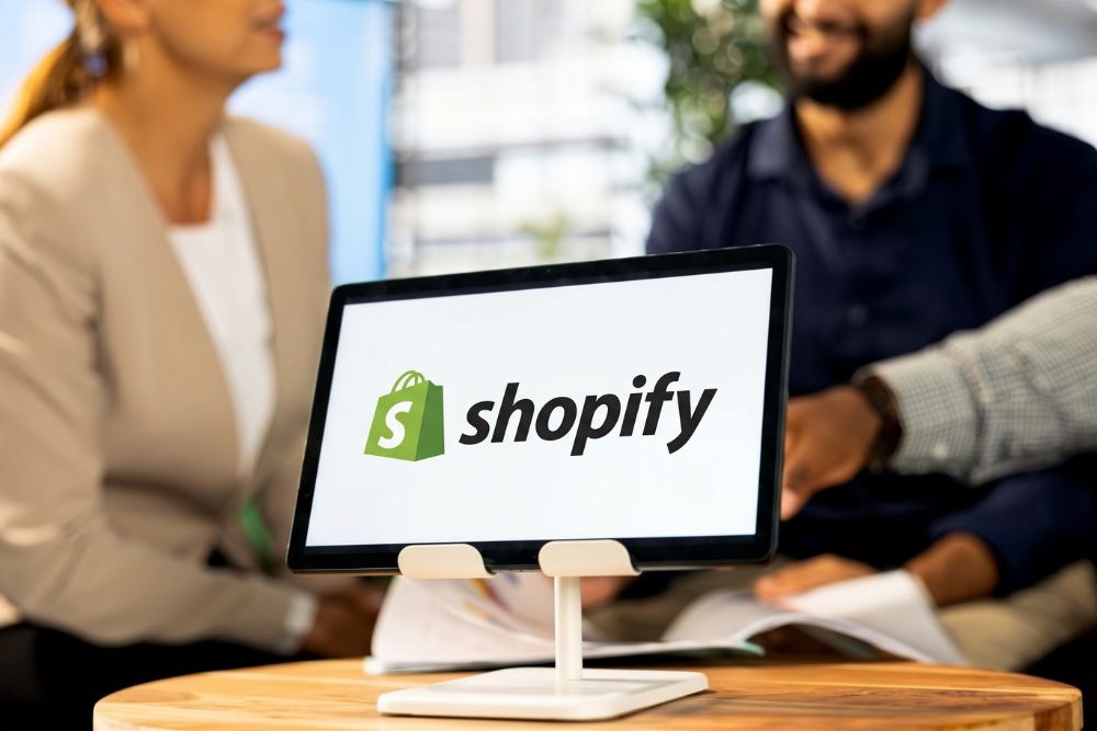 Shopify News: The latest features to scale sales at the end of the year.